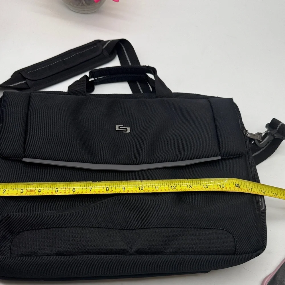 Solo New York Black Nylon Laptop Travel Bag TOT8392B